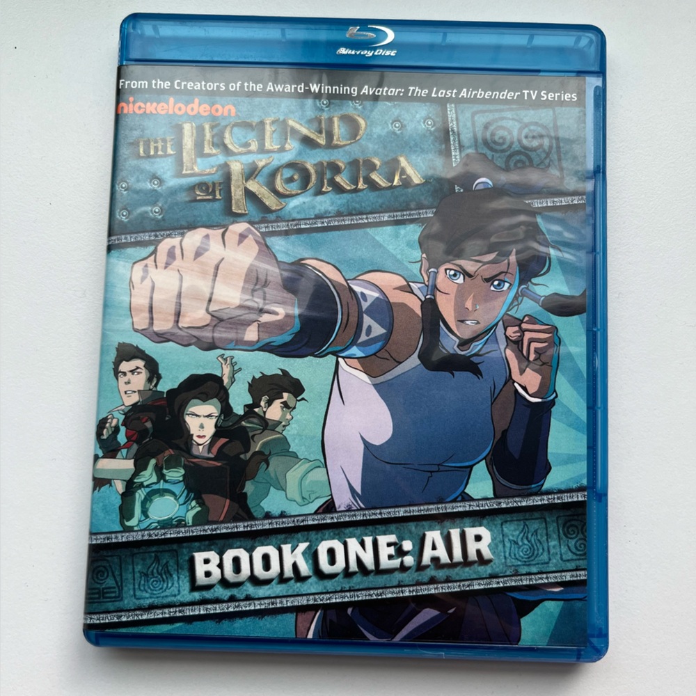 NICKELODEON THE LEGEND OF KORRA BOOK ONE AIR BLUE RAY DVD